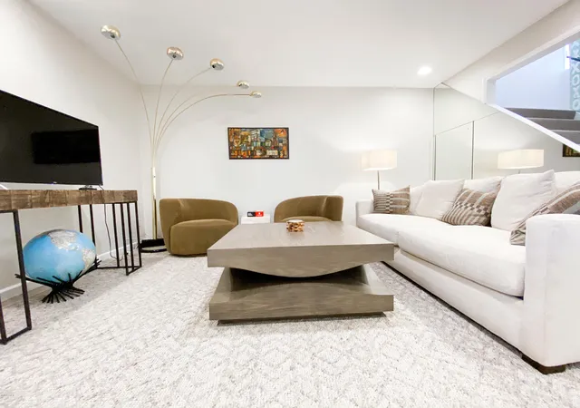 4615-n-22nd-st-103-phoenix-az-85016/hzid_780e38d2