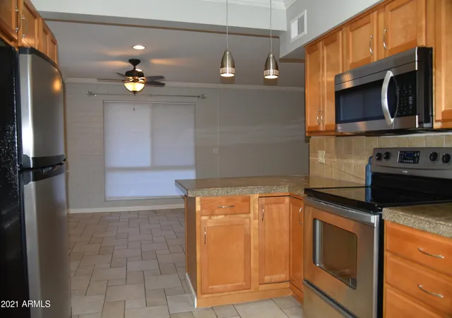 6804-e-2nd-st-17-scottsdale-az-85251/hzid_f9080001
