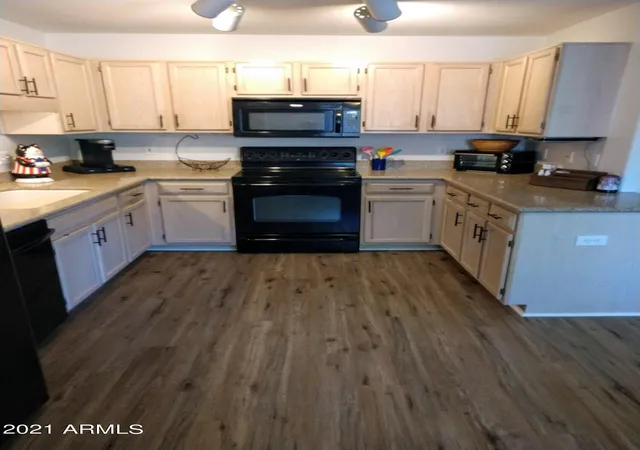 15050-n-thompson-peak-pkwy-2018-scottsdale-az-85260/hzid_3da2d3d0