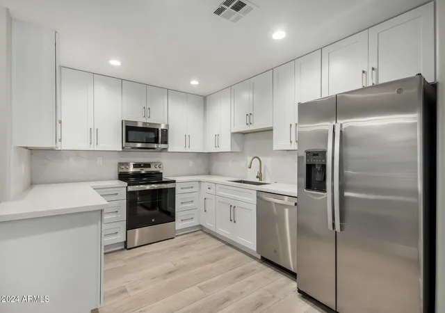 15050-n-thompson-peak-pkwy-2049-scottsdale-az-85260/hzid_867af987