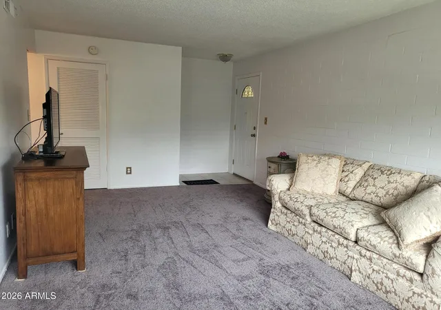 8221-e-garfield-st-l205-scottsdale-az-85257/hzid_339a4563
