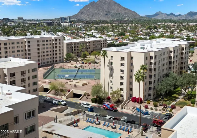 7840-e-camelback-rd-111-scottsdale-az-85251/hzid_9e8dcfa8