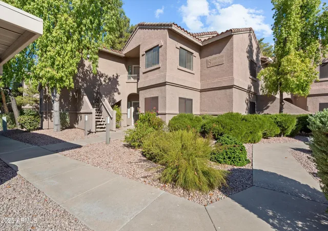 15050-n-thompson-peak-pkwy-2033-scottsdale-az-85260/hzid_2fb77885
