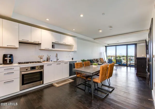 4422-n-75th-st-7013-scottsdale-az-85251/hzid_ba5d1716
