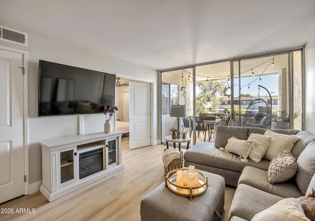 7625-e-camelback-rd-s-b227-scottsdale-az-85251/hzid_7a2bca66