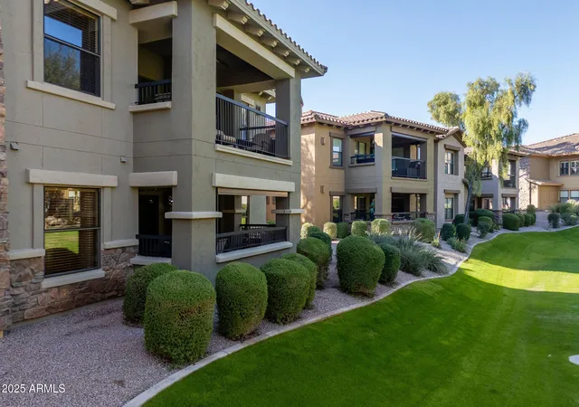 21320-n-56th-street-1113-phoenix-az-85054/hzid_5526dbde