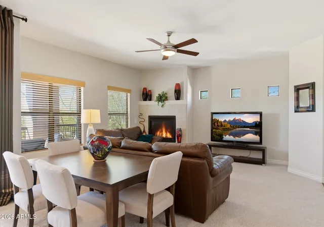 21320-n-56th-st-2065-phoenix-az-85054/hzid_e53e9e11