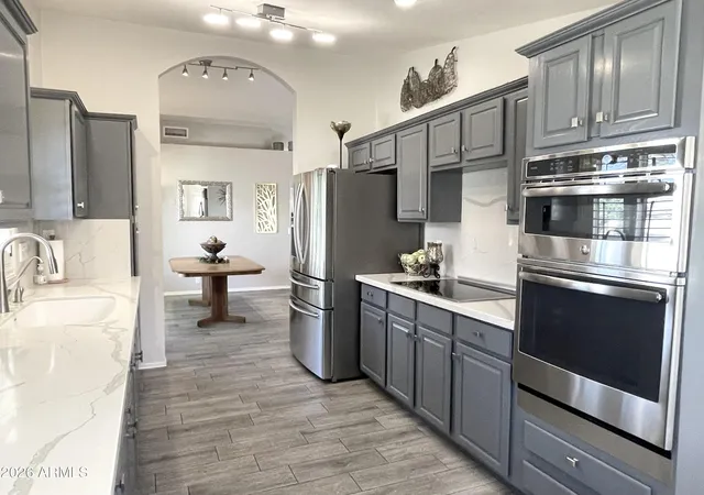 19420-n-westbrook-pkwy-521-peoria-az-85382/hzid_b9450d3c