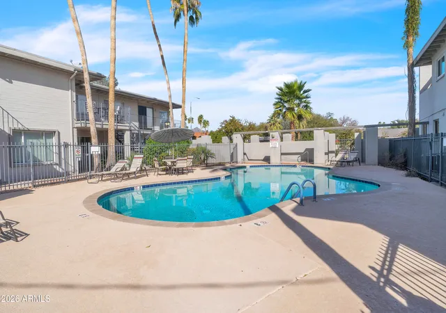 4114-e-calle-redonda-56-phoenix-az-85018/hzid_4bcf6ca5