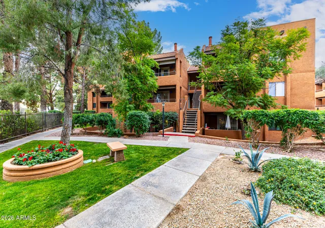 4704-e-paradise-village-pkwy-n-211-phoenix-az-85032/hzid_688726b9