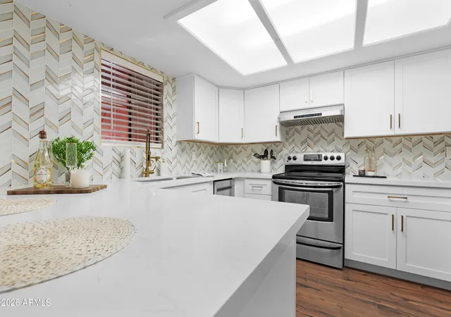 4303-e-cactus-rd-410-phoenix-az-85032/hzid_b6ca64ef