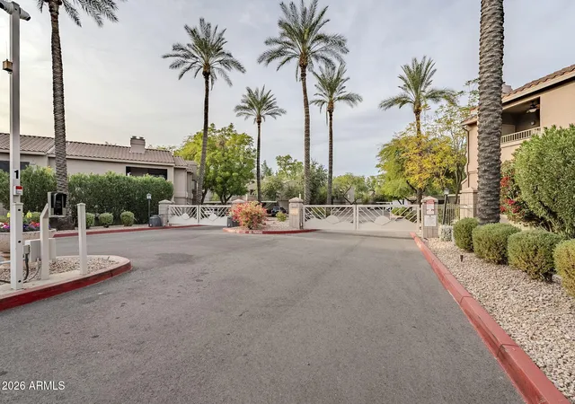 15050-n-thompson-peak-pkwy-1041-scottsdale-az-85260/hzid_fa54d175