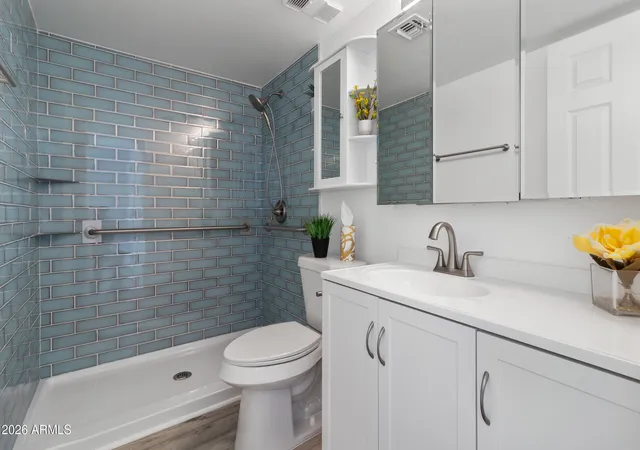 3033-e-devonshire-ave-2033-phoenix-az-85016/hzid_66149fd4
