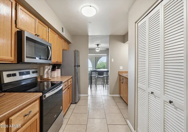 3270-s-goldfield-rd-716-apache-junction-az-85119/hzid_28aa4018