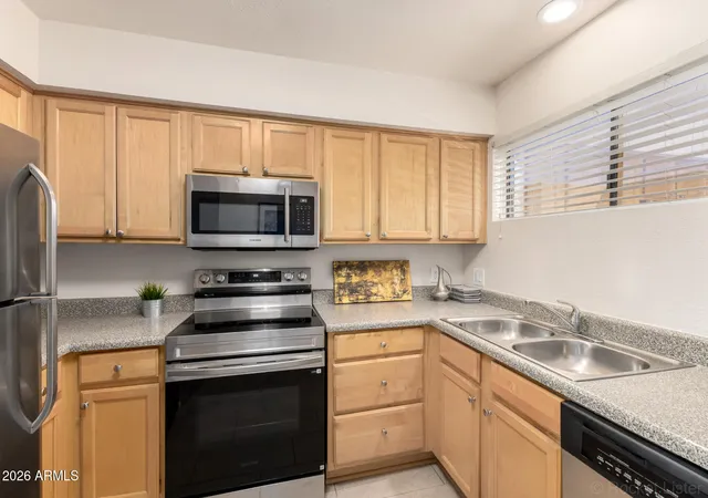 11640-n-51st-ave-237-glendale-az-85304/hzid_4a00a07b