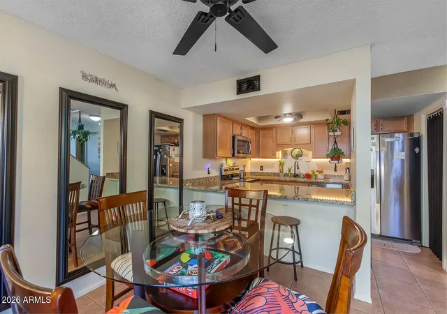 2040-s-longmore-70-mesa-az-85202/hzid_909a37a1