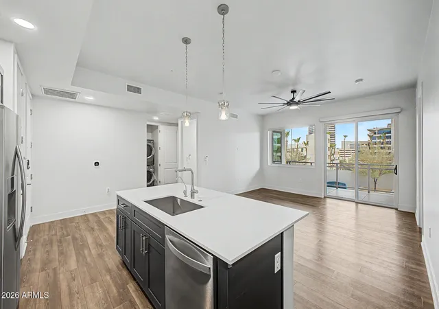 3131-n-central-ave-4011-phoenix-az-85012/hzid_a04644f1