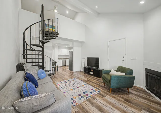 4901-s-calle-los-cerros-dr-264-tempe-az-85282/hzid_8b135de7