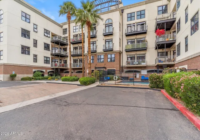 914-e-osborn-rd-202-phoenix-az-85014/hzid_5d5a159b