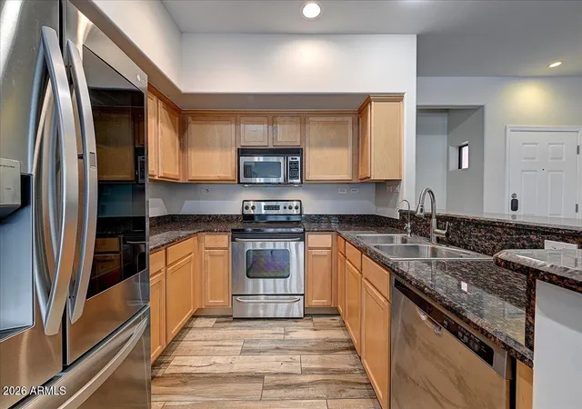 20660-n-40th-st-1075-phoenix-az-85050/hzid_c4f51630