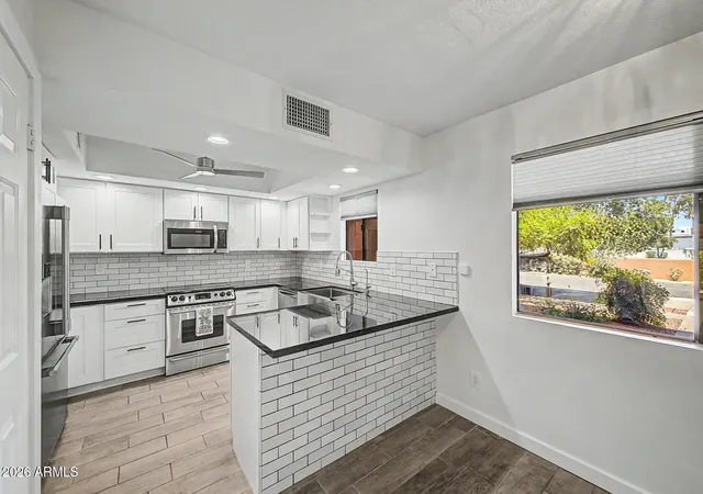 12222-n-paradise-village-pkwy-s-107-phoenix-az-85032/hzid_4ce905d7