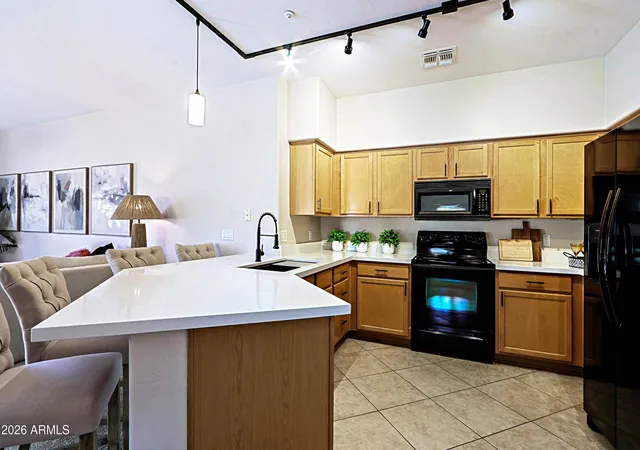 525-n-miller-rd-207-scottsdale-az-85257/hzid_f049ea5c