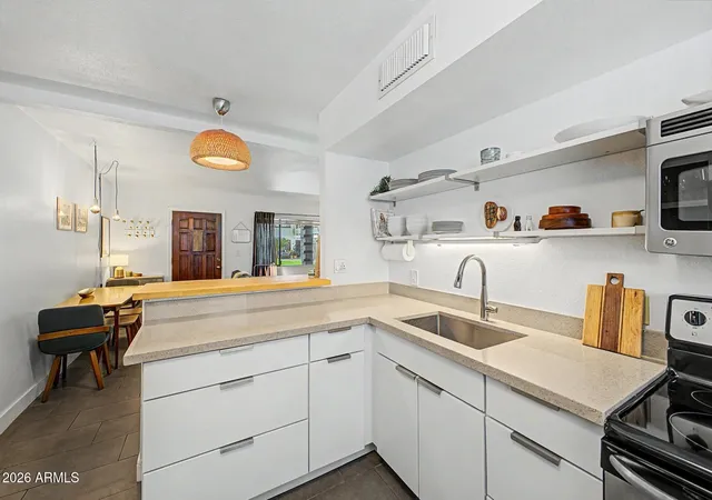 749-e-montebello-ave-128-phoenix-az-85014/hzid_4fc9871b