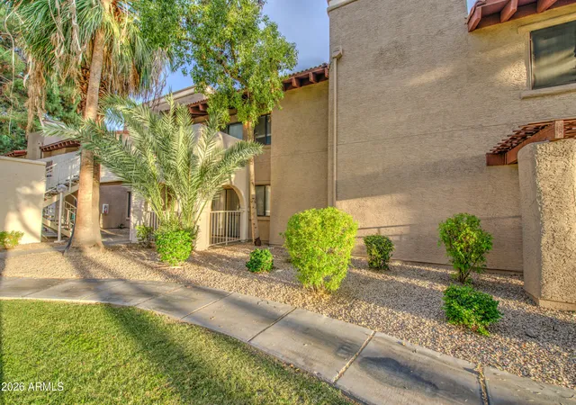 5757-w-eugie-ave-2116-glendale-az-85304/hzid_e7028260