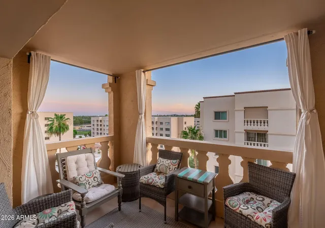 7950-e-camelback-rd-704-scottsdale-az-85251/hzid_1aac3e61