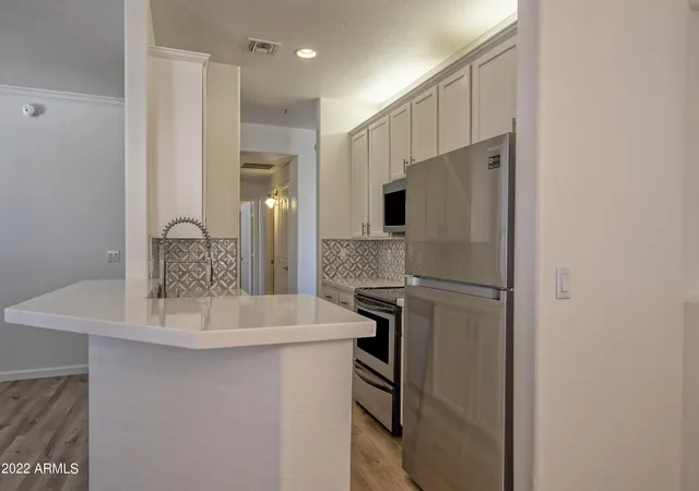 2992-n-miller-rd-211a-scottsdale-az-85251/hzid_7ffb8b72