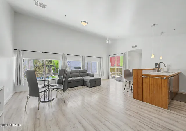 1111-w-university-dr-2020-tempe-az-85281/hzid_09bfc029