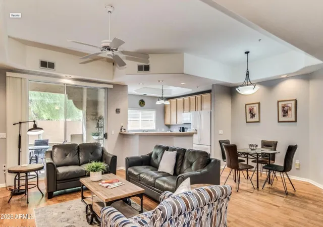 8245-e-bell-rd-103-scottsdale-az-85260/hzid_a06a1637