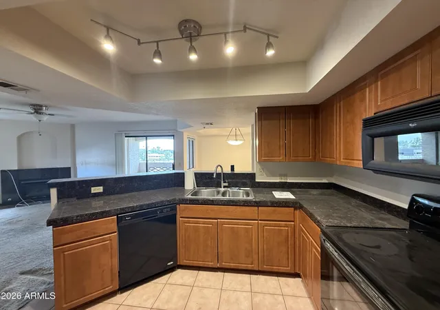 5104-n-32nd-st-446-phoenix-az-85018/hzid_206895fd