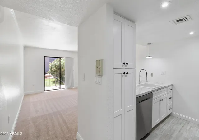 3033-e-devonshire-ave-1016-phoenix-az-85016/hzid_89a30d4a