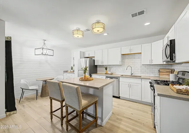 1624-e-campbell-ave-46-phoenix-az-85016/hzid_8a2924c8