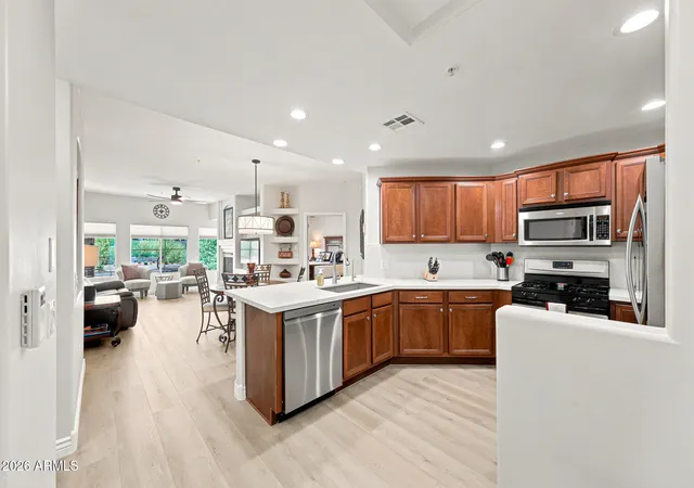 5350-e-deer-valley-dr-2431-phoenix-az-85054/hzid_6264af2d