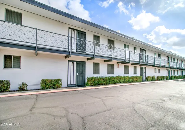3242-e-camelback-rd-207-phoenix-az-85018/hzid_e086cac4