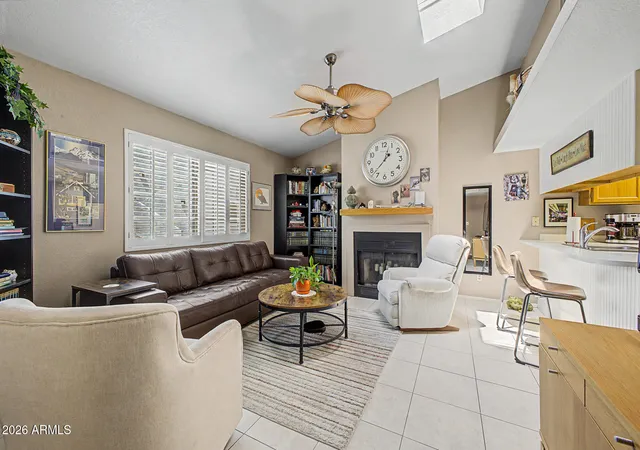 2020-w-union-hills-dr-143-phoenix-az-85027/hzid_abccb936