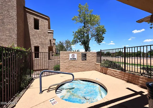 7950-e-starlight-way-111-scottsdale-az-85250/hzid_8433748b