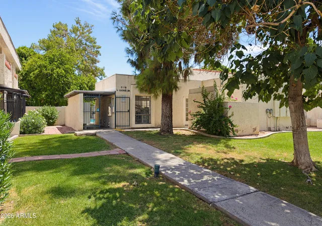 3119-w-cochise-dr-101-phoenix-az-85051/hzid_cf5ed9fc