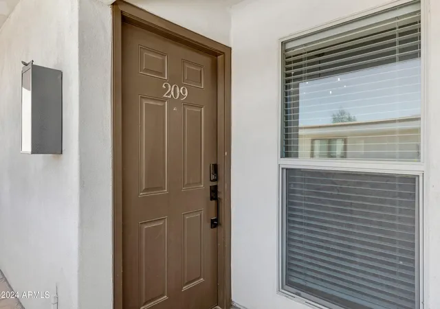 3619-e-monterosa-st-209-phoenix-az-85018/hzid_c4a67906