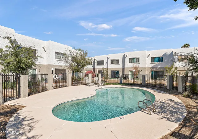 122-s-hardy-dr-8-tempe-az-85281/hzid_18b0b27a