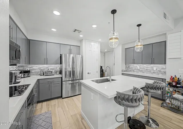250-w-queen-crk-rd-145-chandler-az-85248/hzid_6e80459a
