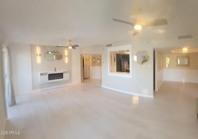7860-e-camelback-rd-404-scottsdale-az-85251/hzid_226e1b2f