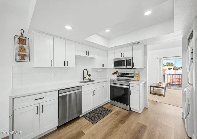 220-n-22nd-pl-2041-mesa-az-85213/hzid_c5f74ce6