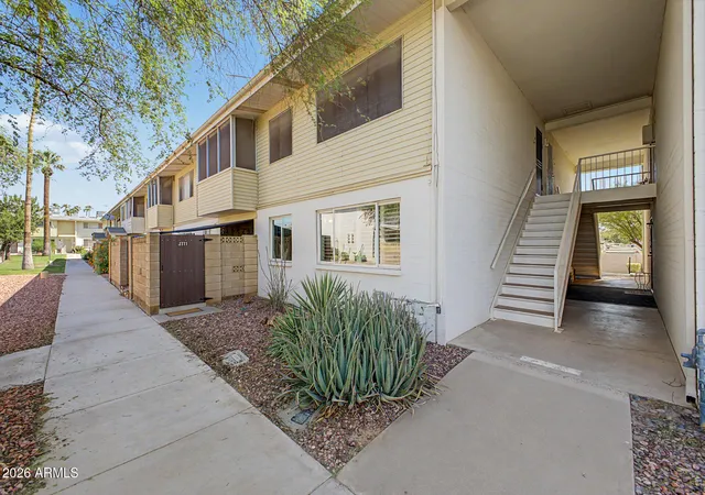 8211-e-garfield-st-j111-scottsdale-az-85257/hzid_4c61f93f