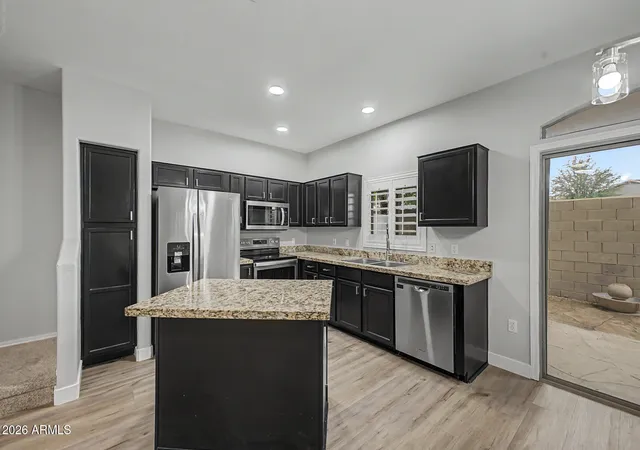 2024-s-baldwin-4-mesa-az-85209/hzid_70f22c17