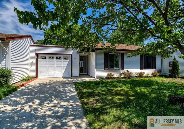 131-balsam-c-plz-131c-monroe-township-nj-08831/hzid_fe5bb658