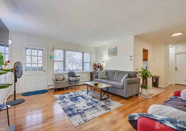 55-gill-ln-32-iselin-nj-08830/hzid_8d31335f