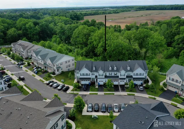 44-begonia-ln-monroe-township-nj-08831/hzid_b6e8d18a